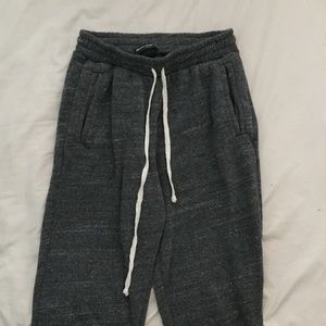 Brandy Melville Rosa Sweatpants